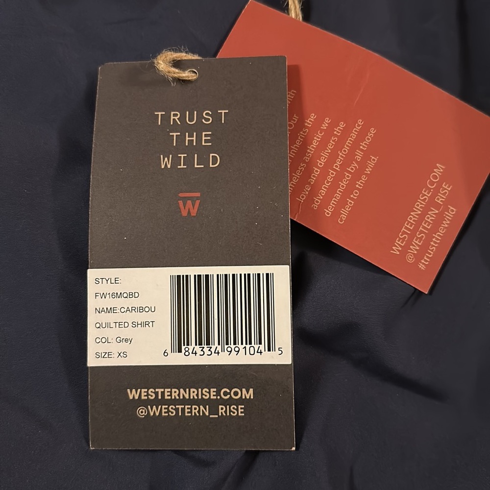 Western Rise- Quilted Jacket - Picture 4 of 4